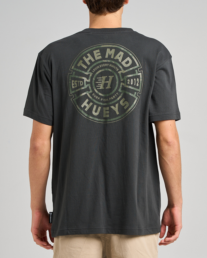 THE MAD HUEYS Mad Series SS Tee – Vintage Black - Imagen 1