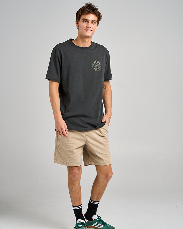 THE MAD HUEYS Mad Series SS Tee – Vintage Black - Imagen 2
