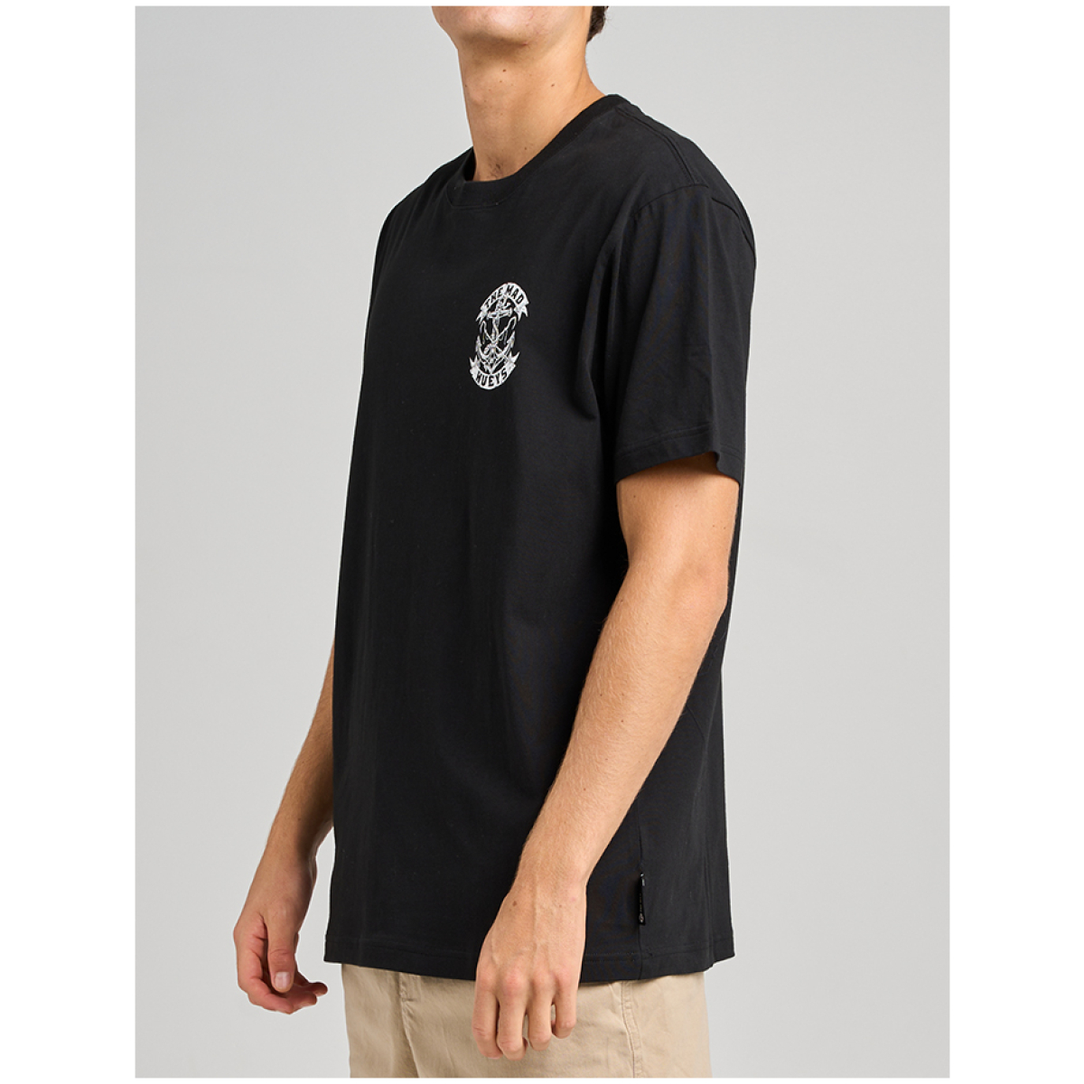 THE MAD HUEYS Drop Anchor SS Tee – BLACK