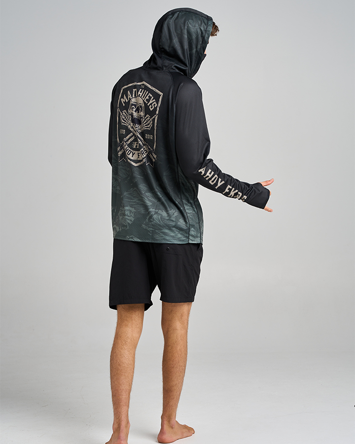 THE MAD HUEYS Ahoy FKRS Shield Hooded Fishing Jersey Black - Imagen 2