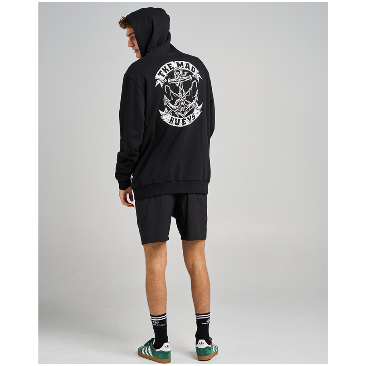 THE MAD HUEYS Drop Anchor Hooded Pullover – Black